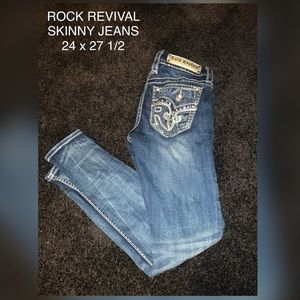 ROCK REVIVAL SKINNY JEANS
